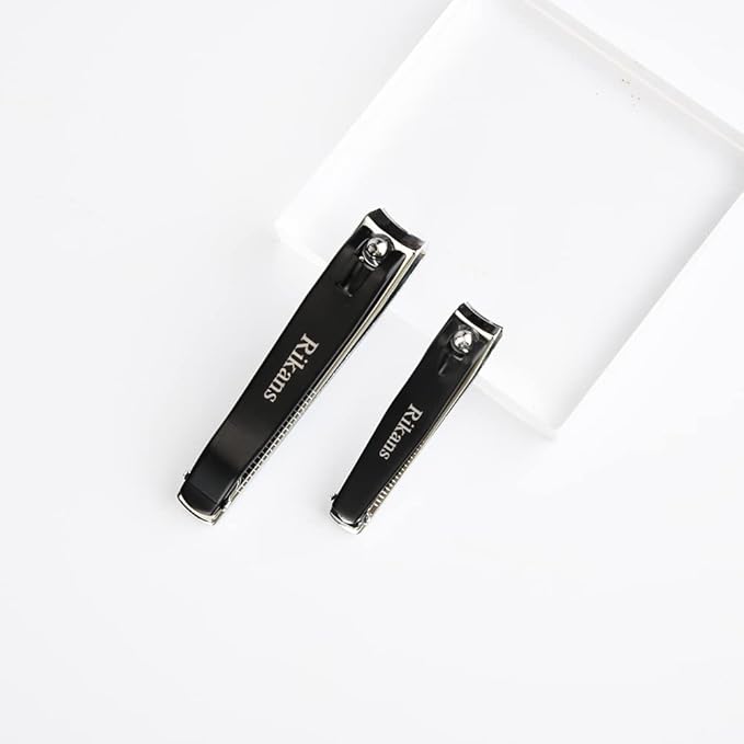 Rikans Nail Clipper Set – Pack of Two Nail Clippers – Large Toenail Cutter & Small Fingernail Cutter – Durable – Precise and Sharp – Ergonomic & Good Grip – 430 Stainless-Steel – Box Packaging