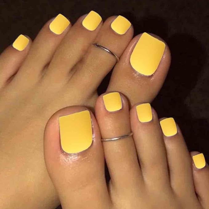 Solid Square Fake Toenails Matte Press on Toe Nails Yellow Short Acrylic False Toes Nails Artificial Beach Full Cover Toenail for Women 24 Pcs (Sunshine)