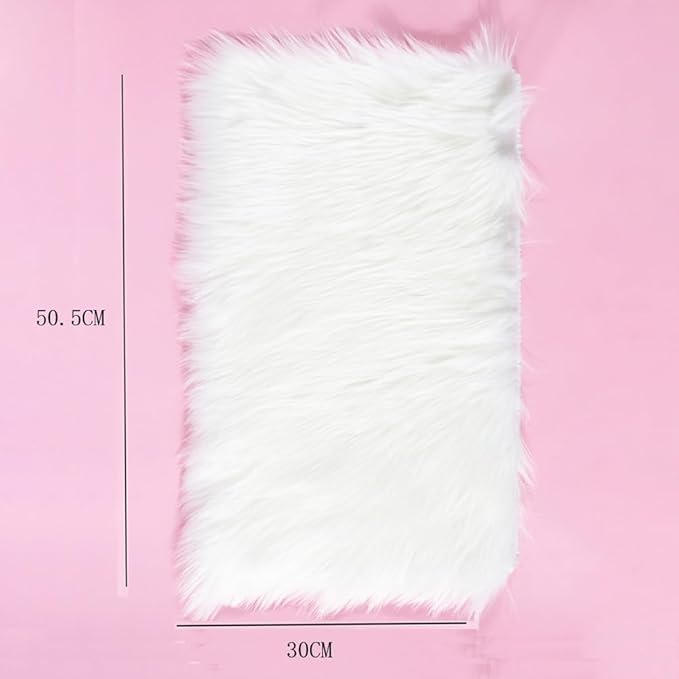 1Pc Faux Fur Nail Mat Nail Art Hand Rest Mat Pad Rectangle Nail Enhancement Cushion Table Props Backgrounds Mat for Nail Art Display and Jewelry Shooting, White