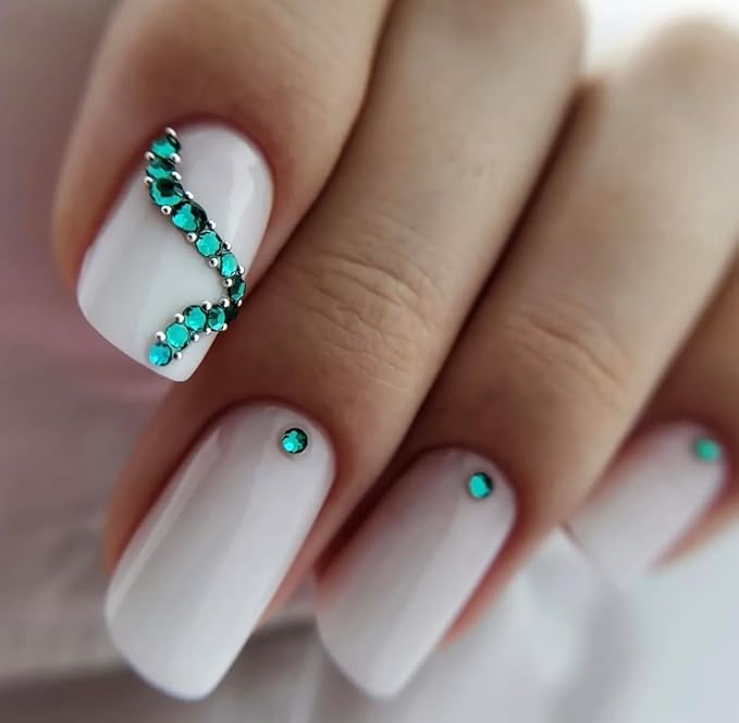 Dan's Nails Milky White Rubber Base Gel Coat | Soak off UV/LED Lamp for Professional Russian Manicure