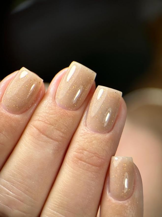 Dan's Nails Rubber Base Gel Polish Coat (Golden Latte)