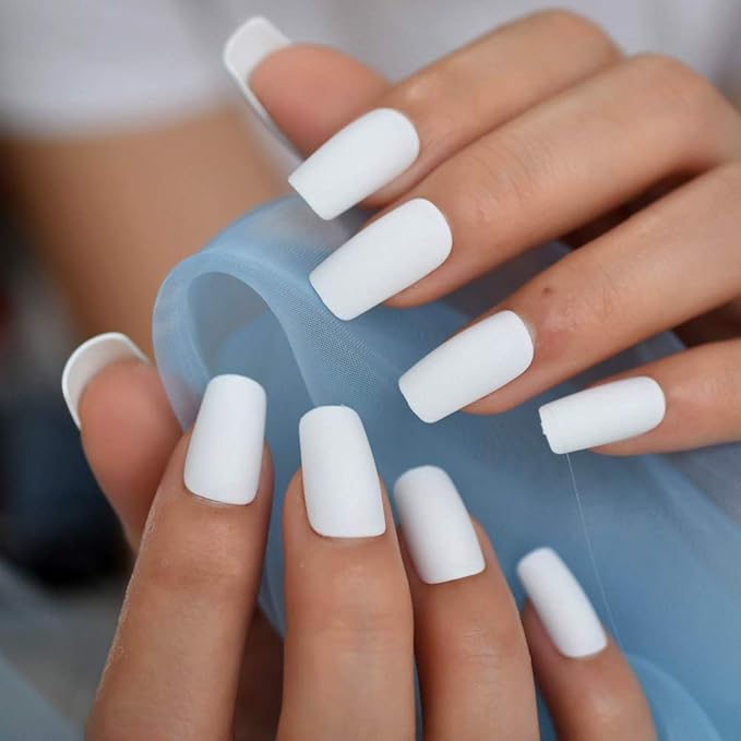 Fake Nails Medium Size Square Squoval Shape Predesigned Press on Nail (Matte White)