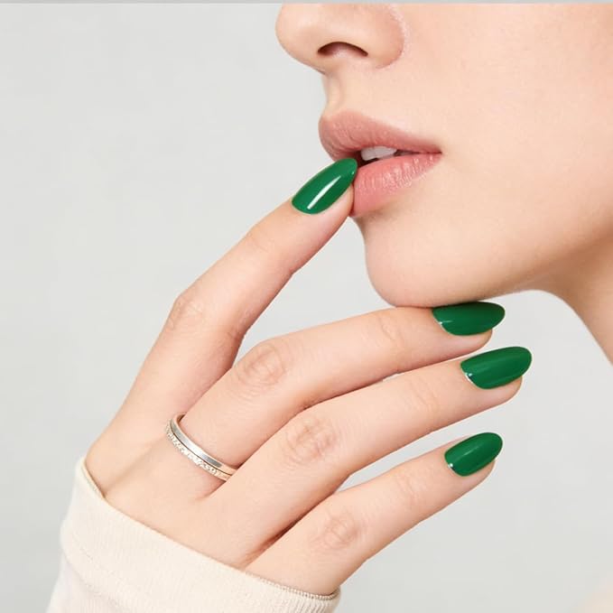 St. Patrick's Day Press on Nails Medium Fake Nails Emerald Green Acrylic False Nails Press ons Full Cover Reusable Glue on Artificial Nails for Women Girls