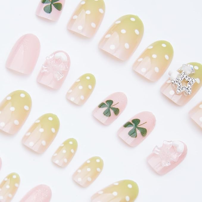 24Pcs St. Patrick's Day Press on Nails Short Oval Spring Fake Nails with 3D Bow Acrylic Nails Irish Shamrock Glue on Nails Green French Tip False Nails Polka Dots Stick on Nails for Holiday Manicure