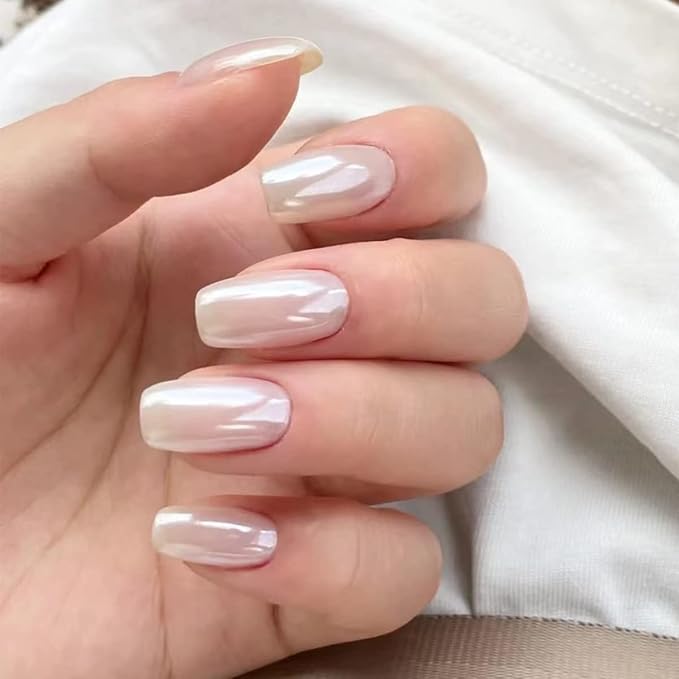 2Pcs Moonlight White Chrome Nail Powder, Aurora Pearl Chrome Nail Powder Magic Clear Pearlescent Mirror Effect Holographic Nail Glitter White Shimmer Sugar Pigment Dust for Nails Art Design 1g/Jar