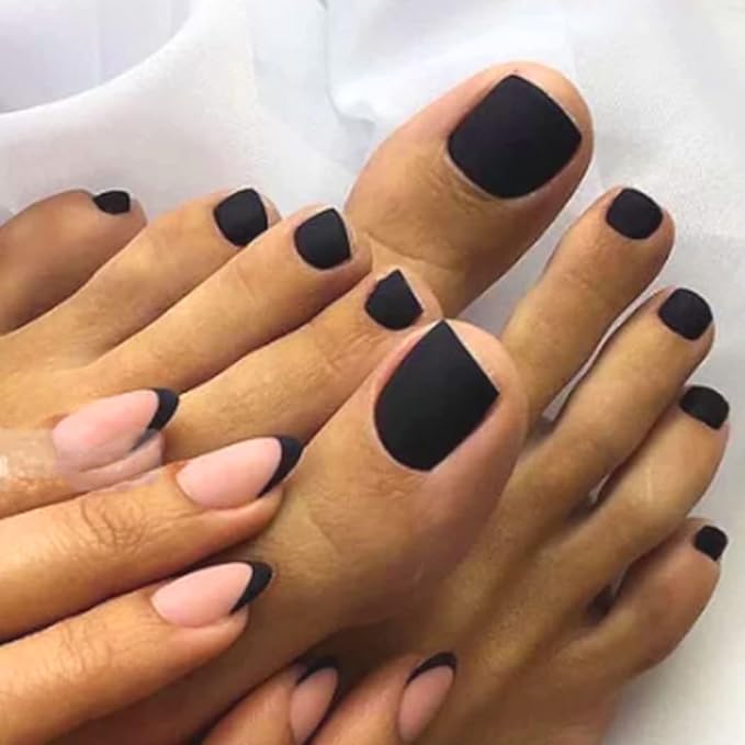 Black Square Fake Toenails Short Matte Press on Toe Nails Acrylic False Toes Nails with Designs Artificial Summer Beach Full Cover Toenail for Women 24 Pcs (Black)