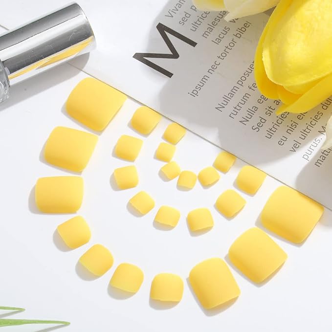 Solid Square Fake Toenails Matte Press on Toe Nails Yellow Short Acrylic False Toes Nails Artificial Beach Full Cover Toenail for Women 24 Pcs (Sunshine)