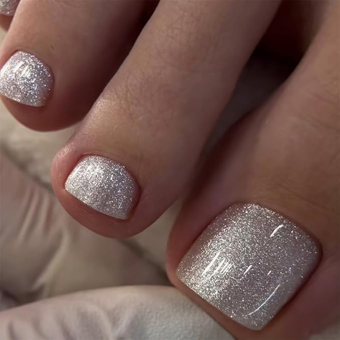 Silver Glitter Press on Toe nails Short Square Fake Toe Nails Solid Color Toe Nail Tips Sparkling Silver False Toenails Glossy Summer Acrylic Toe Nails Decorations for Women Girls 24Pcs