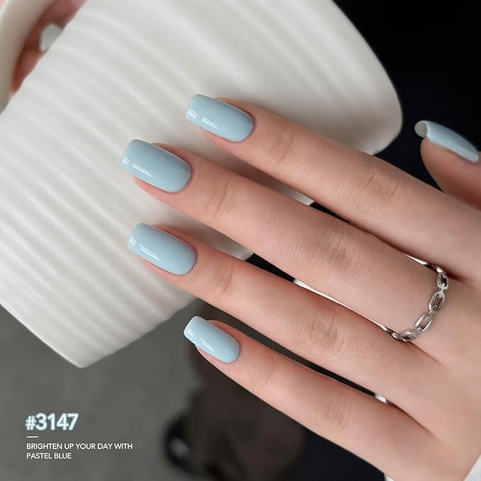 GAOY Pastel Blue Gel Nail Polish, 16ml Soak Off Gel Polish, UV Light Cure for Nail Art DIY Manicure at Home, 3147 Pastel Blue