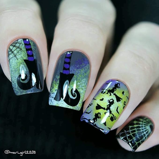 Whats Up Nails - B036 Eeks and Screams Stamping Plate for Halloween Nail Art Design