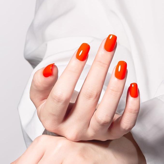 MAYCHAO 15ML Neon Orange Gel Nail Polish 1Pc Bright Orange Gel Polish Soak Off UV LED Nail Polish Nail Art Starter Manicure Salon DIY at Home, 0.5 OZ