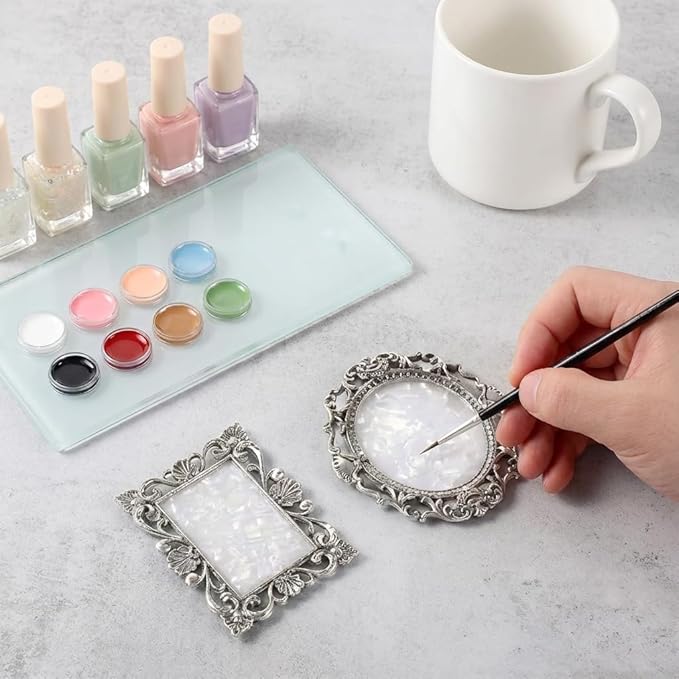 Nail Art Plate, 2 Pcs Nail Mixing Palette Polish Color Mixing Plate Nail Holder Nail Art Display Board, Nail Art Display Tools Photography Props(Sliver)