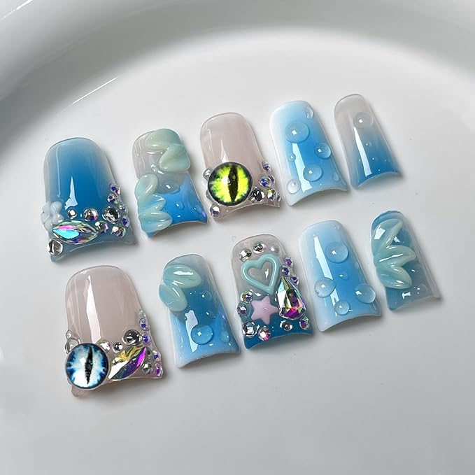 Handmade Press on Nails Duck Short Fake Nails with 3D Rhinestones and Heart Designs Flower Press on Nails Gradient French Acrylic for Women Art Manicure (Size M）