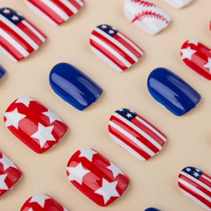 Independence Day Press on Nails Short Square Fake Nails with Star Designs Red Blue American Flag False Nails Baseball Stick on Nail Full Cover 4th of July Acrylic Nail for Women Girls Manicure 24Pcs
