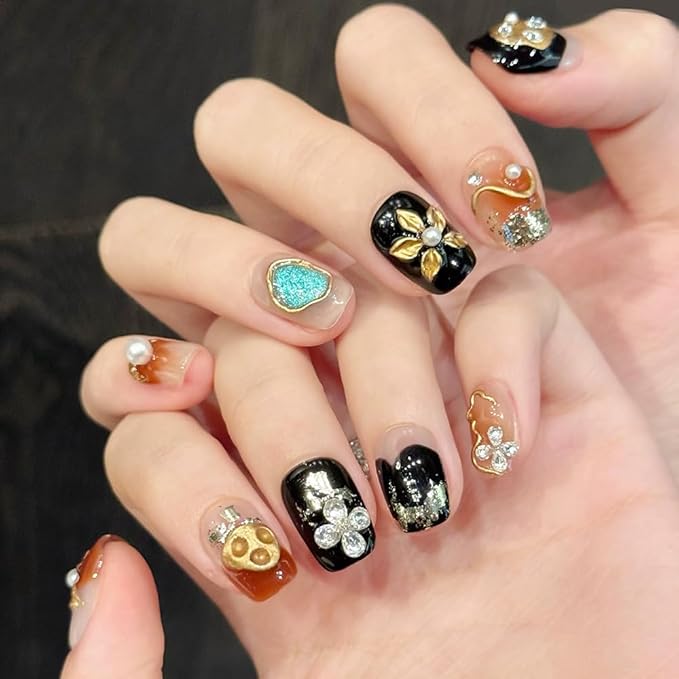 Handmade Press on Nails Square Short Fake Nails with 3D Flower Charm Designs Black Glossy Cute Acrylic Nails for Women 10pcs (Size M）