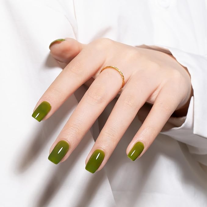 MAYCHAO 15ML Jelly Green Gel Nail Polish 1Pc Transparent Green Gel Polish Soak Off UV LED Translucent Nail Varnish Neutral Color for Nail Art Starter Manicure Salon DIY at Home, 0.5 OZ