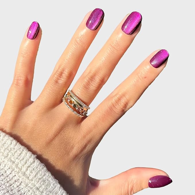Olive & June Instant Mani Press-On Nails (Glue) | 42 Fake Nails, 21 Sizes | Non-Toxic, Long-Lasting Recycled Materials Realistic Look | Salon-Quality at Home | Extra Short, Round | Plaza Velvet