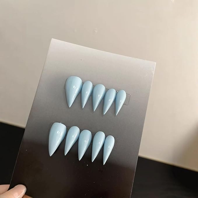 Press on Nails Medium Blue Stiletto Eagle Claw Reusable ABS Material Curved Handmade Fake Nails Dragon Claw Solid Colour Design Luxury Cat Claw Nude Glossy Thick Acrylic Glue on Nail(S)