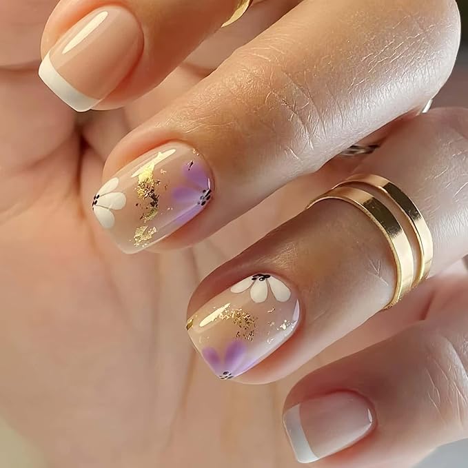 24 Pcs Press on Nails White French Fake Nails Short Square False Nails with Flowers Designs Press Ons Glue on Nails Nude with Gold Glitter Glossy Nail Tips Full Cover Acrylic Stick on Nail for Women