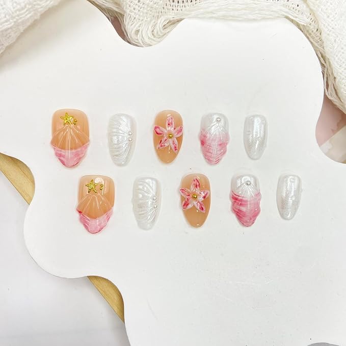 Handmade Press on Nails Flower Press on Nails Short Almond Fake Nails Shell Acrylic Nails Reusable Star False Nails Glossy Designs for Women Girls DIY Manicure Decorations (Size M)