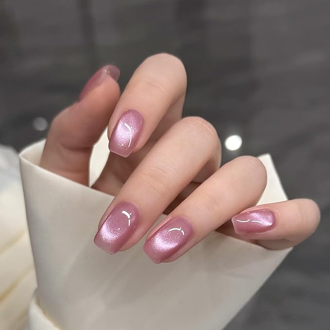 GAOY Pink Glassy Cat Eye Gel Nail Polish, 16ml Glitter Holographic Nail Polish with Magnet, Reflective Translucent UV Gel, 3304 Misty Orchid
