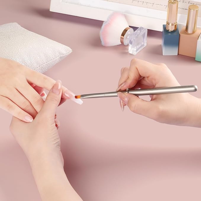 BQAN 1PCS Oval Nail Brush Builder Gel Brush for Poly Nail Gel with Metal Handle Nails Clean up Brushes Manicure Design Pen Salon DIY at Home