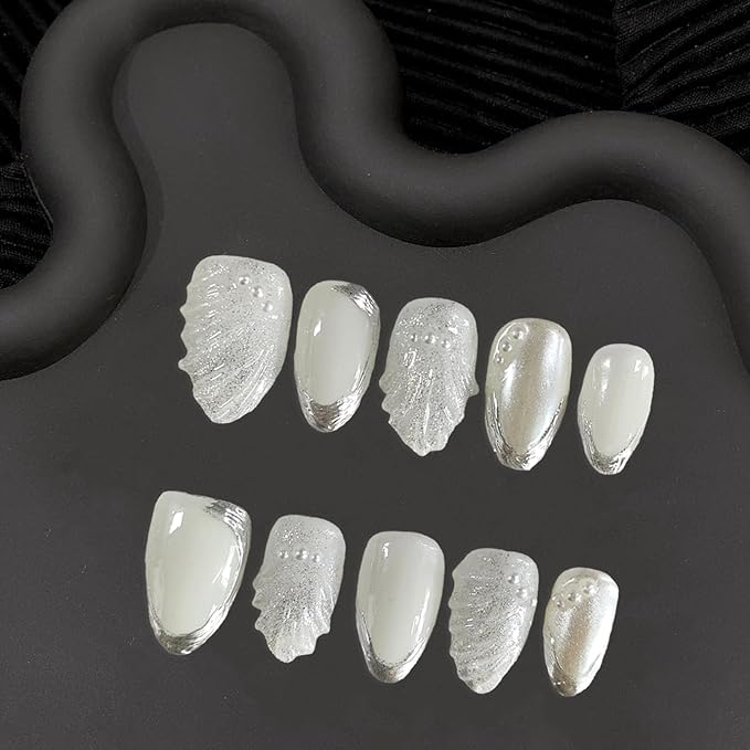 Handmade on Nails Silver French Tip Fake Nail Fish Tail Pearl Embossed Designs Short Almond Acrylic Luxury Muti-Layer Gel False Nail Full Cover Stick on Nail for Women Nails Art (Size S)