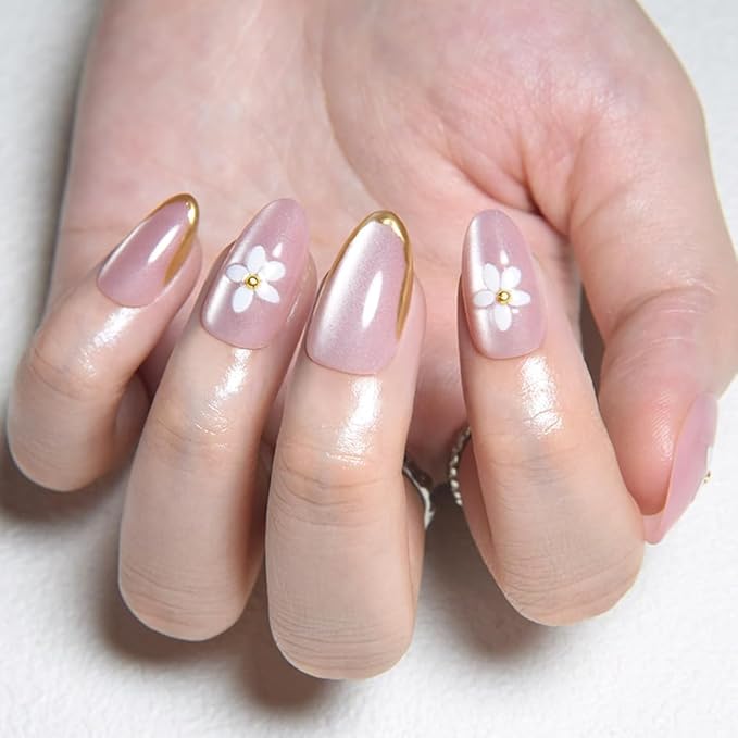 Spring Summer Nude Cat Eye Press On Nails, Short Almond Shape, 3D White Flower & Gold Line French Design, Salon Quality Reusable Acrylic Fake Nails for Women, Ideal for Parties & Daily Wear