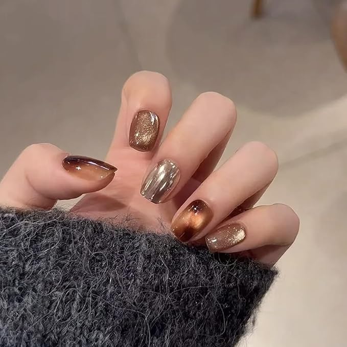 Fall Winter Press on Nails Short Square Fake Nails Cat Eye Nails Press ons with Amber,Silver Design Full Cover Stick on Nails for Small Nail Beds,Reusable | Glue Tabs | Easy Apply | 24Pcs