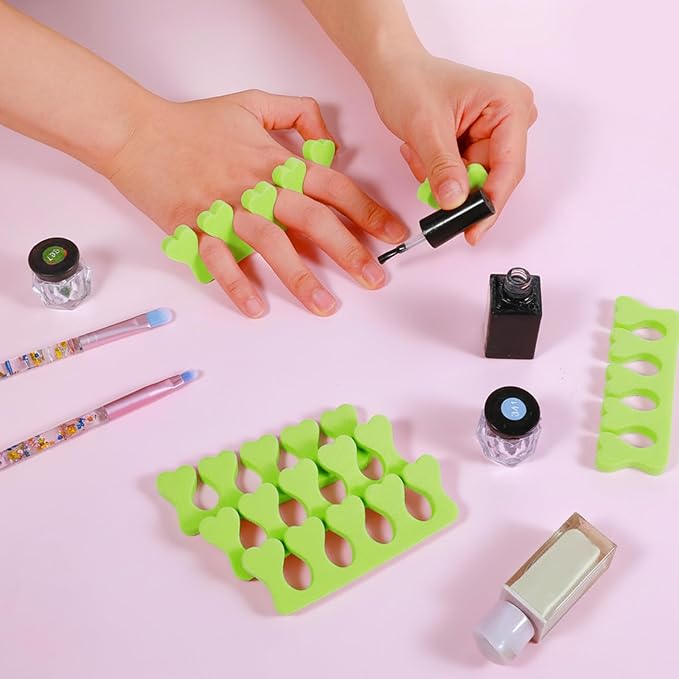 100 Pcs Sponge Toe Separators Soft Finger Separators Premium Pedicure Tool Kit Flexible Toe Divider Spacer for Polishing Pedicure Manicure Coating Nail Art Beauty Accessories (green)