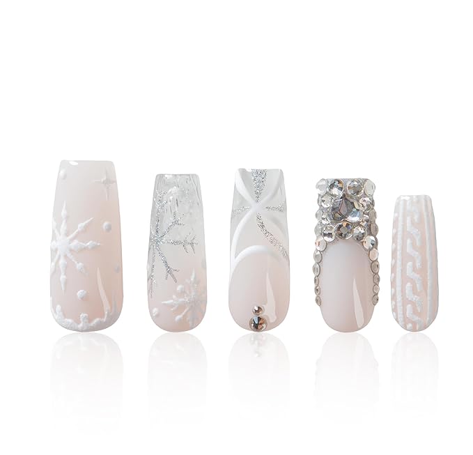 LOVFUL Short Press on Nails Snowlight Couture | Handmade Acrylic Press ons | Reusable Fake False Nails | Square Classic Regular 1.3in | H733-S