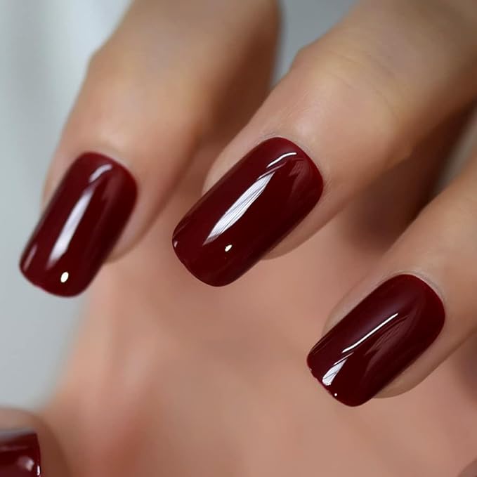 Cherries Fake Nails Pure Color Full Cover Medium Length False Nails Press On Tips Arc Head Artificial Nail Kit Manicure DIY Home