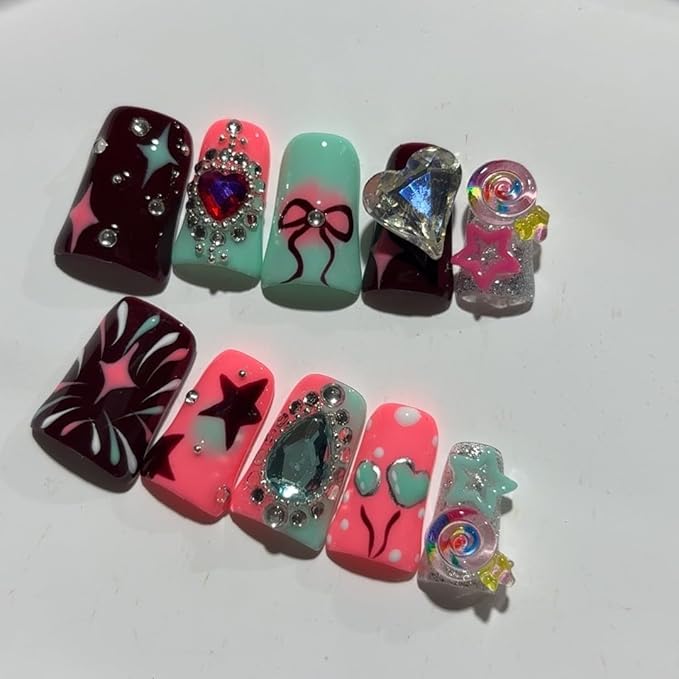 10 Pcs Handmade Press on Nails Duck Medium Fake Nails 3D Rhinestone Designs False Nails with Heart-Shaped Pattern Reusable Artificial Smooth Full Cover Acrylic Stick on Nails for Women Grils (Size M)