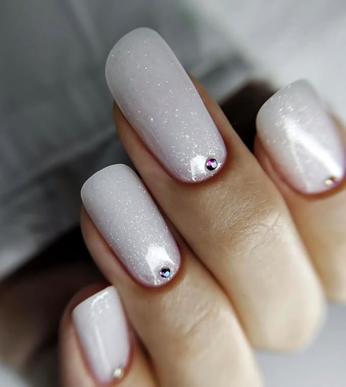 Dan's Nails Rubber Base Gel Polish Coat (Silvered White)