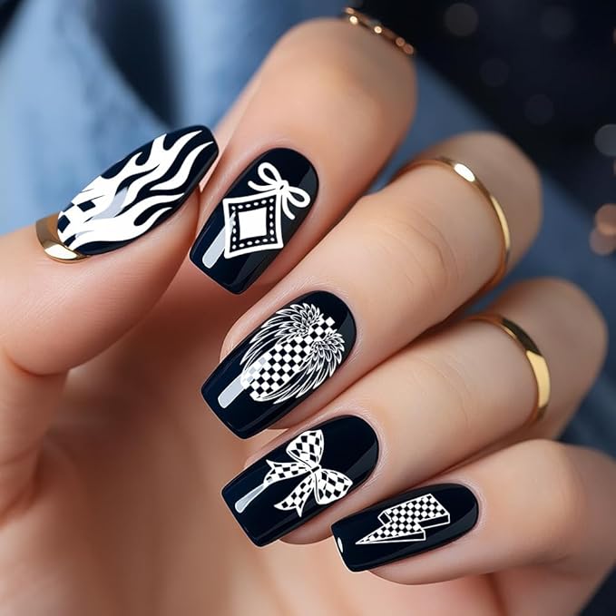 PH PandaHall 3pcs Plaid Nail Stamping Plates Checkerboard Nails Art Stencils Tartan Nail Art Templates Hart Star Image Plates for Women Manicures Salon Design