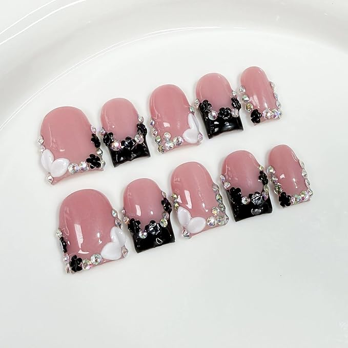 Handmade Press on Nails Square Short Fake Nails Black French Tip with 3D Bow Designs Rhinestones luxury Glossy Cute Acrylic Nails for Women 10pcs (Size M）