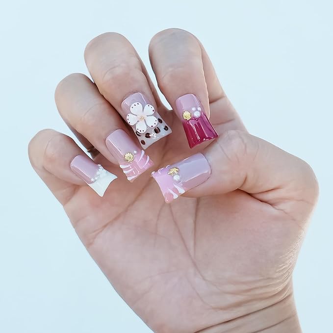 Press On Nails Handmade Short Duck Nails, 3D Floral Cute Thick Acrylic Fake Nails White Pink French Tip False Nails with Rhinestones Blossom Designs (Blush White Gradient Daisy,M)