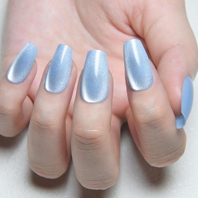 evpct Light Blue Cat Eye Coffin Press on Nails Square Medium, Medium Square Stick on Nail for Women, Light Blue Metallic Glitter Glossy Reusable Summer Soft Gel Press on Acrylic Fake Nail with Designs