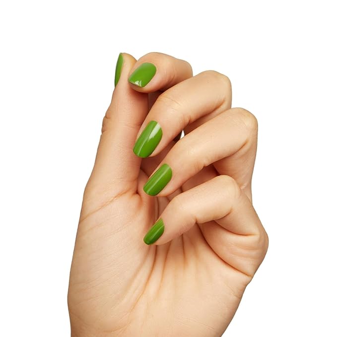 Nailtopia Bio-Sourced Chip Free Nail Lacquer - Green Goddess - Vegan, Cruelty Free Bold Green Nail Polish - Strengthens and Hardens Nails with Natural Superfood Ingredients and Vitamins - 0.41 Oz