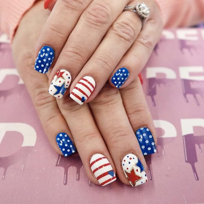 4th of July Press on Nails Short Square Fake Nails Wave Point False Nails with Star Designs Full Cover Tricolor Flag Acrylic Nails Glossy Glue on Nails Manicure Artificial Nails for Women Girls 24Pcs