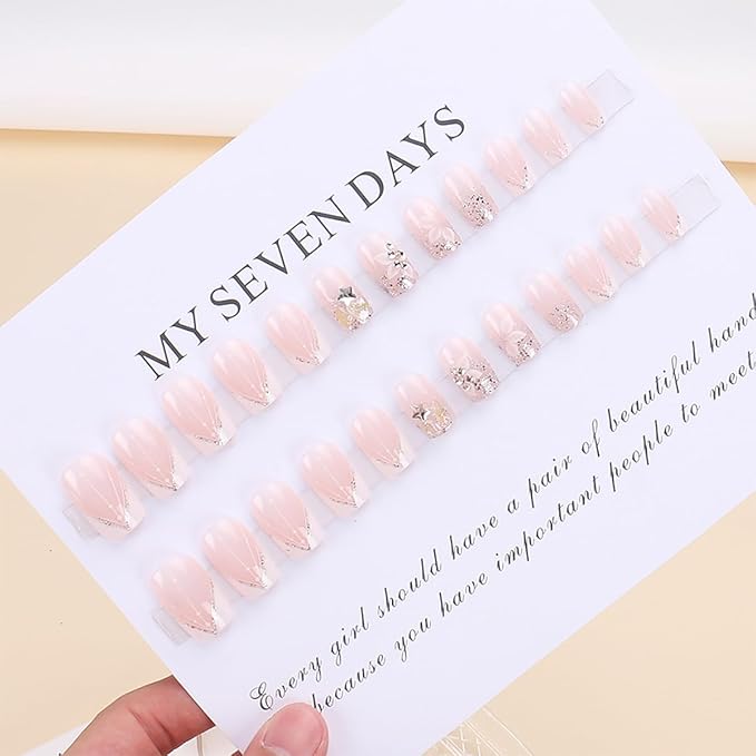 24pcs Short Square Press on Nails French Tip Fake Nails White Flower with Star Design Glitter False Nails Luxury Nail Charms Crafts White Stripes Glue on Nails for Women Manicure Tips