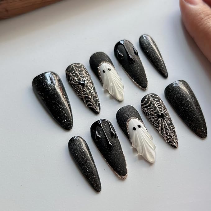Gothic Press On Nails Handmade Long Stiletto Fake Nails, Horror Black Blood Ghost Sparkling Design,10 Pcs Reusable Tip Salon Artificial Nails Kit (Size M）