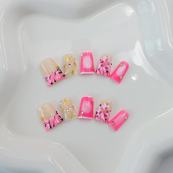 10Pcs Pink French Tip Press on Nails Handmade Short Fake Nails Duck False Nails with 3D Flower Rhinestone Design Full Cover Acrylic Nails Press ons Handmade Flower Glue on Nail for Women (S)