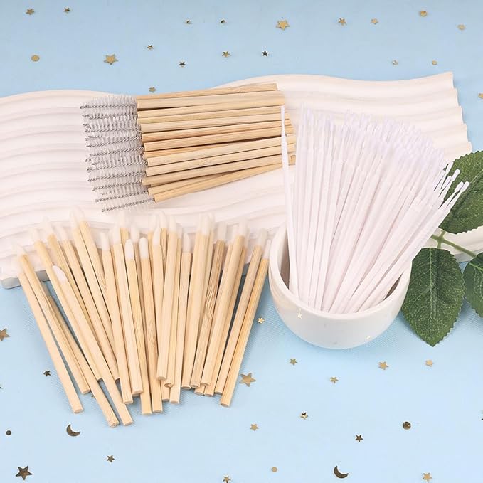 300 Pack Disposable Spoolies Brushes Sets Mascara Wand Lip Brushes Cotton Swab for Eyebrow Eyelash Extension Tattoo Lipstick Applicator