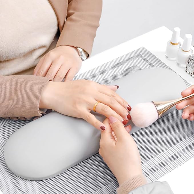 Arm Rest for Nails Tech, Soft Waterproof Nail Arm Rest, Relieve Hand Pressure, Anti-Stain Hand Rest for Nails Tech and Clients, Luxury Salon Manicure Armrest (White)
