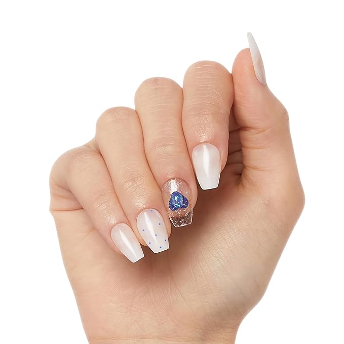 KISS Gel Fantasy, Press On Nails, Nail glue included, 'Hottiest Thing', White, Short Size, Coffin Shape, Includes 28 Nails, 2g glue, 1 Manicure Stick, 1 Mini File