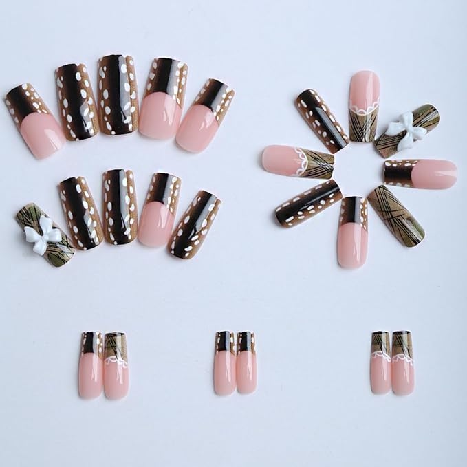 Brown Medium Square Press on Nails Fawn Print Fake Nails Straw Stripe French Tip Design Full Cover Glossy Glue on Nails for Women 24PCS