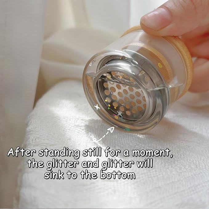 Nail Brushes Washing Cup Acrylic Nail Brush Cleaner Dappen Dish with Lid Easy Cleaning Portable Mesh Layered Nail Art Brush Washer for Nail Sequins Glitter Powder Nail Tools Nail Art Brushes Clean Cup