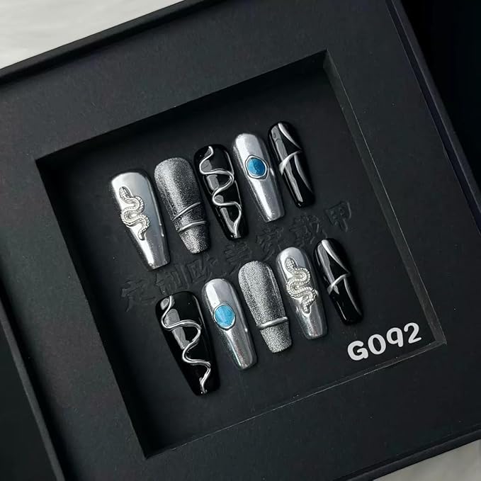 100% 5D Handmade Press on Nails with Snake Charms Medium Coffin Nails Press ons Balck Silver False Nails Cruve Line Press on Nails Fall Fake Nails for Women Girls Daily Wear DIY Manicure Size M