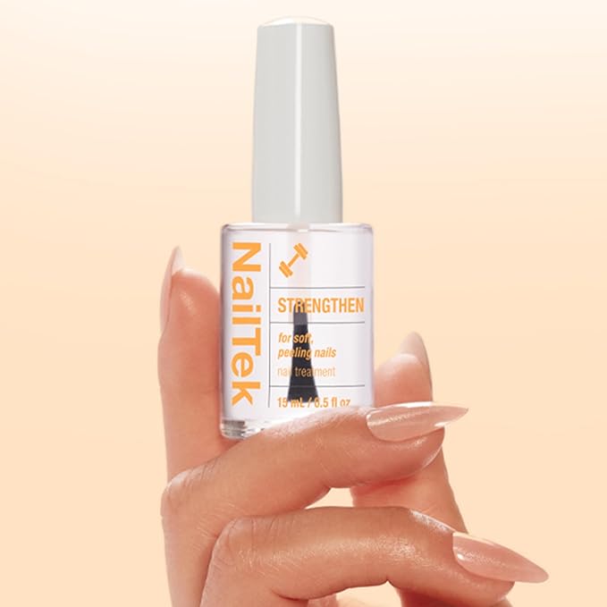 Nail Tek Formula 2 Nail Strengthener Polish – Protein-Enriched Repair Treatment for Soft, Peeling & Weak Nails, Restore Nails Strength, 0.5 fl oz